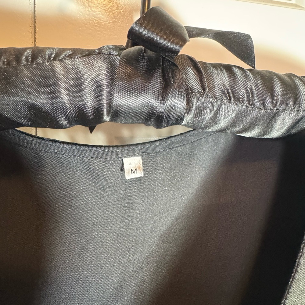 Black Tiered Babydoll Mini Dress Medium V Neck Long Sleeve Flowy - Picture 3 of 4